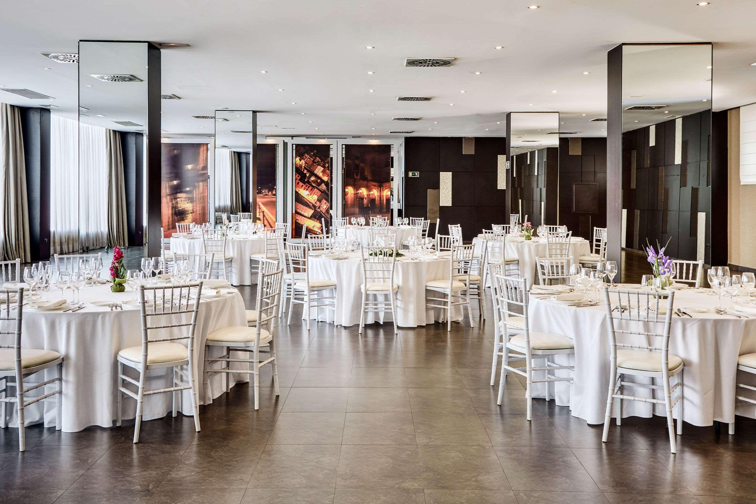 Hotel Sercotel Ciutat D'Alcoi Екстериор снимка