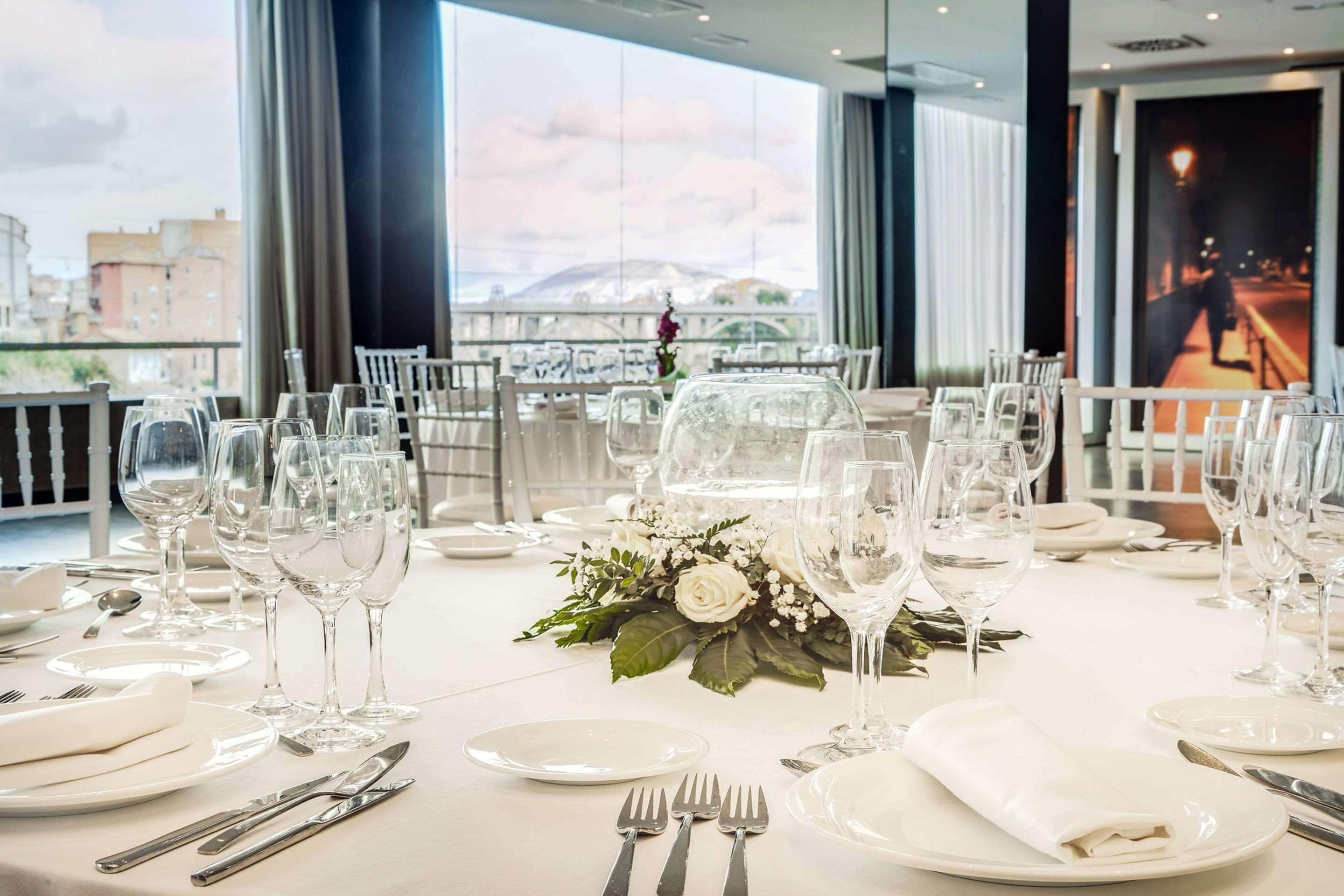 Hotel Sercotel Ciutat D'Alcoi Екстериор снимка