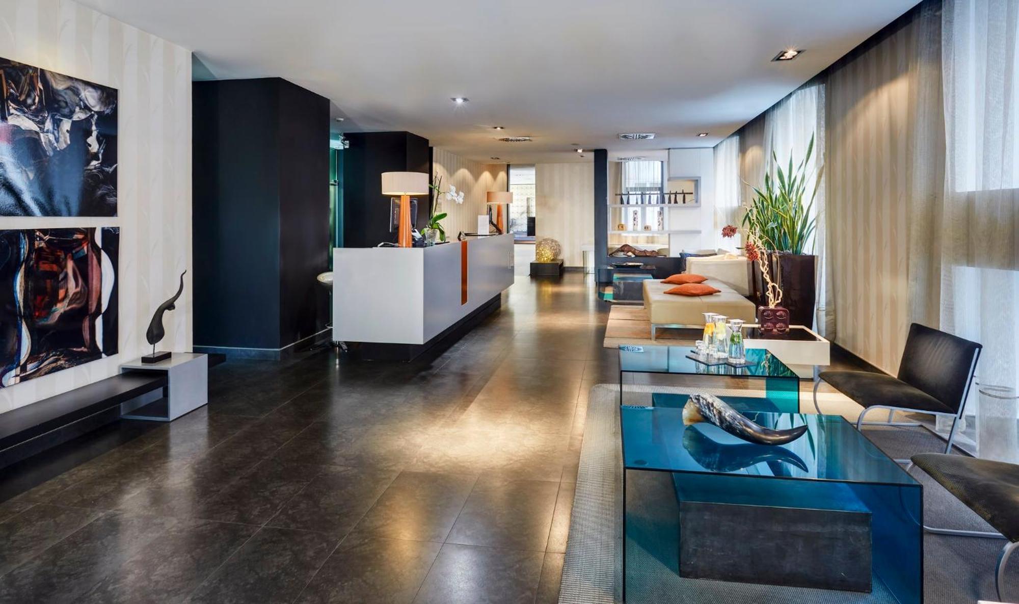 Hotel Sercotel Ciutat D'Alcoi Екстериор снимка